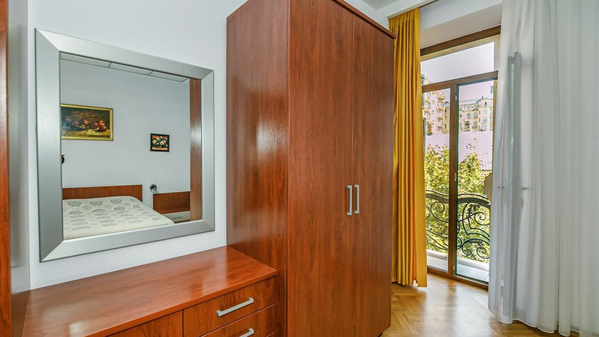 Stella Luxury Apartment In Nizami Street Baku